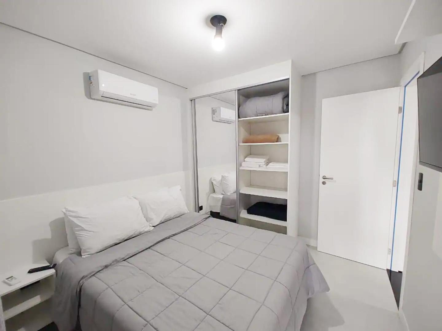 Apto Com Lazer Completo, Piscina, Ar, Mercadinho E Pet Friendly A 1 Min Da Praia Praia Grande Kültér fotó